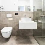 Limehome Hauptplatz * Villach