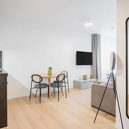Limehome Hauptplatz * Villach