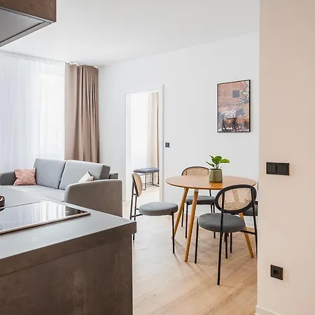 Limehome Hauptplatz Daire Villach