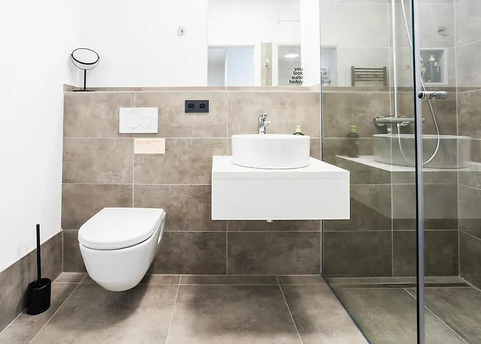 Limehome Hauptplatz * Villach