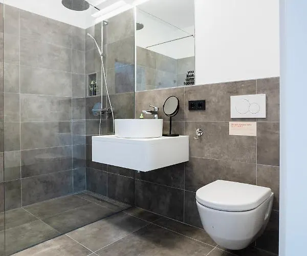 Limehome Hauptplatz Villach